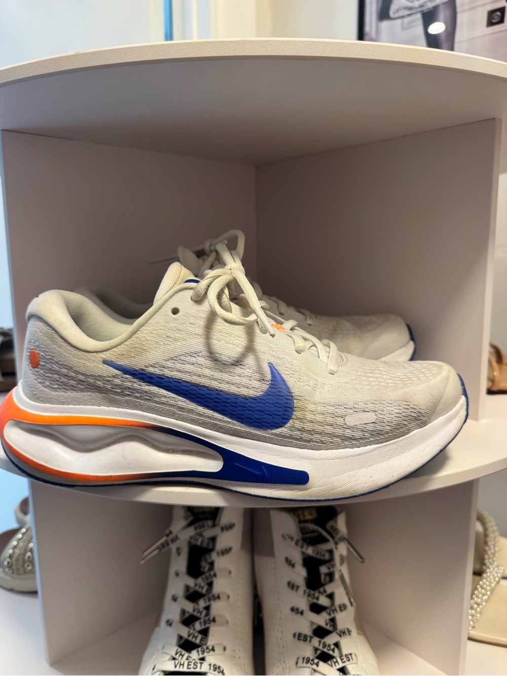 Nike White Sneakers with Blue Swoosh and Orange Heel - Picture 4 of 6